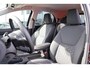 Toyota Yaris 1.5 Hybrid 115 Dynamic, BSM, Stoelverwarming, Stuurverwarming, Parkeersensoren.