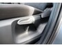 Toyota Yaris 1.5 Hybrid 115 Dynamic Limited Parkeersensoren, Stoelverwarming, Apple Carplay / Android Auto.