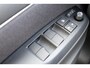 Toyota Yaris 1.5 Hybrid 115 Dynamic Limited Parkeersensoren, Stoelverwarming, Apple Carplay / Android Auto.