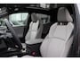 Toyota C-HR / C-HR+ Executive AWD 77 kWh, € 3.000 Inruil Voordeel ! Panoramadak, Apple Carplay / Android Auto.