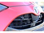 Toyota Yaris 1.5 Hybrid Launch Edition, Parkeersensoren , Navigatie , Stoelverwarming , Head-Up-Display