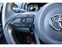Toyota Yaris 1.5 Hybrid Launch Edition, Parkeersensoren , Navigatie , Stoelverwarming , Head-Up-Display
