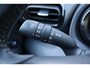 Toyota Yaris 1.5 Hybrid Launch Edition, Parkeersensoren , Navigatie , Stoelverwarming , Head-Up-Display