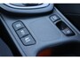 Toyota Yaris 1.5 Hybrid Launch Edition, Parkeersensoren , Navigatie , Stoelverwarming , Head-Up-Display