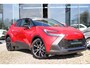 Toyota C-HR / C-HR+ 1.8 Hybrid 140 First Edition Limited Bi-Tone, Stoel- en stuurverwarming