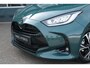 Toyota Yaris 1.5 Hybrid 115 Dynamic, Comfort Pack, Nieuw en direct leverbaar met €3.500,- voordeel!