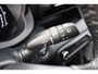 Toyota Yaris 1.5 Hybrid 115 Dynamic Limited Parkeersensoren, Stoelverwarming, Apple Carplay / Android Auto.