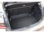 Toyota Yaris 1.5 Hybrid 115 Dynamic Limited Parkeersensoren, Stoelverwarming, Apple Carplay / Android Auto.