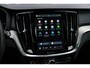 Volvo V60 2.0 T6 Plug-in hybrid AWD Ultra Dark | Schuif-/kanteldak | Head Up Display | Donker Glas | Sportstoelen | Power Seats | Harman Kardon |
