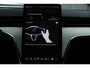 Volvo EX90 Twin Motor Performance Ultra 7p. 111 kWh | Panoramadak | Semi elektrische trekhaak | Luchtvering | Voorstoelen verwarmbaar met massagefunctie | Verwarmbaar stuurwiel | Verwarmbare achterbank | Adaptieve Cruise Control | Alarmklasse 3 | Visual Park Assist |
