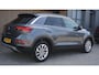 Volkswagen T-Roc 1.5 TSI 150pk DSG Life Business *Facelift* Virtual App-Connect 17inch LM Stoelverwarming *Zeer Nette T-Roc* 45226km!