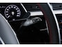 Audi Q8 e-tron 55 quattro S Edition 115 kWh Panoramadak - Head up - Adaptieve Cruise Control - Elektrisch verstelbaar stuurwiel - Servosluiting - Parkeerassistent - S Sportstoelen -