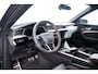 Audi Q8 e-tron 55 quattro S Edition 115 kWh Panoramadak - Head up - Adaptieve Cruise Control - Elektrisch verstelbaar stuurwiel - Servosluiting - Parkeerassistent - S Sportstoelen -