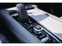 Volvo XC90 2.0 T8 Recharge AWD Business Pro | Plug-in Hybrid (PHEV) | Trekhaak | Luchtvering | Harman Kardon Audio | Head-up Display | 360 Graden Camera | Panoramadak | Alarm | Stoelverhoger | Stoelverwarming voor en achter | Navigatie | Apple Carplay | Android Auto