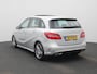 Mercedes-Benz B-klasse 180 Business Solution AMG | Automaat | Panoramadak | Parkeersensoren | Achteruitrijcamera | Stoelverwarming |