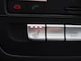 Mercedes-Benz B-klasse 180 Business Solution AMG | Automaat | Panoramadak | Parkeersensoren | Achteruitrijcamera | Stoelverwarming |