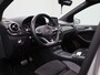 Mercedes-Benz B-klasse 180 Business Solution AMG | Automaat | Panoramadak | Parkeersensoren | Achteruitrijcamera | Stoelverwarming |