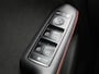 Mercedes-Benz B-klasse 180 Business Solution AMG | Automaat | Panoramadak | Parkeersensoren | Achteruitrijcamera | Stoelverwarming |