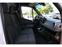 Mercedes-Benz Sprinter 317 CDI L2H2 Pro LED, Geveerde stoel, Navigatie met camera