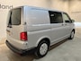 Volkswagen Transporter 2.0 TDI L1H1 150 PK Automaat / Euro 6 / Airco / CarPlay / Cruise Control Adap. / Navigatie / PDC / 3-Zits