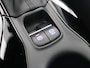 Toyota Corolla 2.0 Hybrid Executive | head-up display | JBL audio | leder | schuif-kanteldak | stoelverwarming |