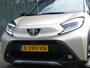 Toyota Aygo X 1.0 VVT-i Envy S-CVT Automaat Leder/Stof Bekleding, Cruise en Climate Control, Carplay/Android Auto