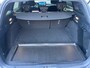 Ford Focus Wagon 1.0 EcoBoost Hybrid ST Line AUTOMAAT | STOEL, STUUR &VOORRUITVERWARMING| CLIMATE CONTROL| PARKEERSENSOREN V+A| DAB| NAVIGATIE+ APPLE CARPLAY/ANDROID AUTO|