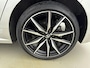 Toyota Corolla Hybrid 140 GR Sport | Dodehoek detectie | Stoelverwarming | Apple Carplay / Android Auto | Parkeersensoren voor/achter | Keyless | Adaptive Cruise | Full LED | 18 inch