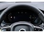 Volvo XC60 T8 Plug-in hybrid AWD Ultra Dark Executive Edition | Google | Long Range | Bowers & Wilkins Audio | Luchtvering | Gelamineerd Zijruiten Rondom | Stoelmassage & Ventilatie | Getint Glas | LED Koplampen | Stoel-/Stuurverwarming | Dodehoekdetectie | Keyless | Zitverlenging | 22" LM