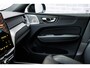 Volvo XC60 T8 Plug-in hybrid AWD Ultra Dark Executive Edition | Google | Long Range | Bowers & Wilkins Audio | Luchtvering | Gelamineerd Zijruiten Rondom | Stoelmassage & Ventilatie | Getint Glas | LED Koplampen | Stoel-/Stuurverwarming | Dodehoekdetectie | Keyless | Zitverlenging | 22" LM