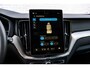 Volvo XC60 T8 Plug-in hybrid AWD Ultra Dark Executive Edition | Google | Long Range | Bowers & Wilkins Audio | Luchtvering | Gelamineerd Zijruiten Rondom | Stoelmassage & Ventilatie | Getint Glas | LED Koplampen | Stoel-/Stuurverwarming | Dodehoekdetectie | Keyless | Zitverlenging | 22" LM