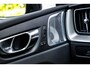 Volvo XC60 T8 Plug-in hybrid AWD Ultra Dark Executive Edition | Google | Long Range | Bowers & Wilkins Audio | Luchtvering | Gelamineerd Zijruiten Rondom | Stoelmassage & Ventilatie | Getint Glas | LED Koplampen | Stoel-/Stuurverwarming | Dodehoekdetectie | Keyless | Zitverlenging | 22" LM