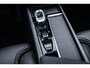Volvo XC60 T8 Plug-in hybrid AWD Ultra Dark Executive Edition | Google | Long Range | Bowers & Wilkins Audio | Luchtvering | Gelamineerd Zijruiten Rondom | Stoelmassage & Ventilatie | Getint Glas | LED Koplampen | Stoel-/Stuurverwarming | Dodehoekdetectie | Keyless | Zitverlenging | 22" LM