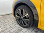 Peugeot 208 1.2 PureTech GT Pack | Panoramadak | Adaptieve cruise control | Camera | Stoelverwarming | Apple Carplay/Android Auto