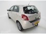Daihatsu Charade 1.3 Club/Toyota Yaris/Airco/Trekhaak/ 6 Bak