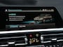 BMW 3-Serie Touring 330e High Executive | M-Sport | Panoramadak | Hifi | ACC | Stoelverwarming | Ambienteverlichting | Keyless | PDC V+A