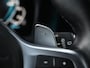 BMW 3-Serie Touring 330e High Executive | M-Sport | Panoramadak | Hifi | ACC | Stoelverwarming | Ambienteverlichting | Keyless | PDC V+A