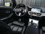 BMW 3-Serie Touring 330e High Executive | M-Sport | Panoramadak | Hifi | ACC | Stoelverwarming | Ambienteverlichting | Keyless | PDC V+A