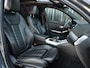 BMW 3-Serie Touring 330e High Executive | M-Sport | Panoramadak | Hifi | ACC | Stoelverwarming | Ambienteverlichting | Keyless | PDC V+A