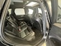 Volvo XC60 2.0 Recharge T6 AWD R-Design | Navigatie/Android/Apple Carplay | LM Velgen 22" | Voorstoelen Verwarmd | Lederen Bekleding | Cruise Control Adaptief | Airco |
