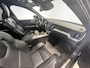 Volvo XC60 2.0 Recharge T6 AWD R-Design | Navigatie/Android/Apple Carplay | LM Velgen 22" | Voorstoelen Verwarmd | Lederen Bekleding | Cruise Control Adaptief | Airco |