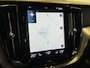 Volvo XC60 2.0 Recharge T6 AWD R-Design | SOH 93,4% | Navigatie/Android/Apple Carplay | LM Velgen 22" | Voorstoelen Verwarmd | Lederen Bekleding | Cruise Control Adaptief | Airco |