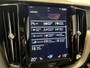 Volvo XC60 2.0 Recharge T6 AWD R-Design | Navigatie/Android/Apple Carplay | LM Velgen 22" | Voorstoelen Verwarmd | Lederen Bekleding | Cruise Control Adaptief | Airco |
