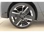 Peugeot 308 1.2 Hybrid 145 e-DCS6 GT | Demo | Trekhaak | 360 graden camera | Adaptieve cruise control | Alcantara bekleding | Panorama dak | Draadloze telefoonlader | Keyless entry en start | Facelift model
