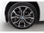 BMW X1 xDrive 25e M pakket-PANORAMA-Nw staat -HUD, -Camera-Harman kardon-Privacy-Trekhaak-SOH 95%