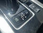 Mitsubishi Eclipse Cross 2.4 PHEV Intense+ / Fabrieksgarantie tot 02-2030 / Dealer onderhouden / Navigatie / 1.500 kg trekhaak / Elektrische bestuurdersstoel / Navigatie / Apple Carplay Android / Stoelverwarming / 18" LM wielen
