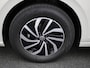Volkswagen Polo 1.0 TSI Life Edition 95 PK | Demo | Parkeersensoren Achter | Achteruirijcamera | Privacy Glas | 15 Inch Velgen | Apple Carplay | Android Auto