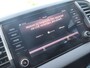 Skoda Karoq 1.5 TSI ACT Style DSG | stuurwielverwarming | trekhaak wegklapbaar | sportstoelen | camera | adaptive cruise | voorstoelen + achterbank verwarmd