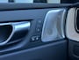 Volvo XC60 2.0 T8 Plug-in hybrid AWD Ultra Dark Exec. Ed. | Full option! | Mulberrry Red | Luchtvering | Massage | Bowers & Wilkins | Pano |