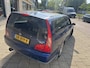 Nissan 4 STAGEA Automaat 250T Rs Four Turbo Rechtsgestuurd